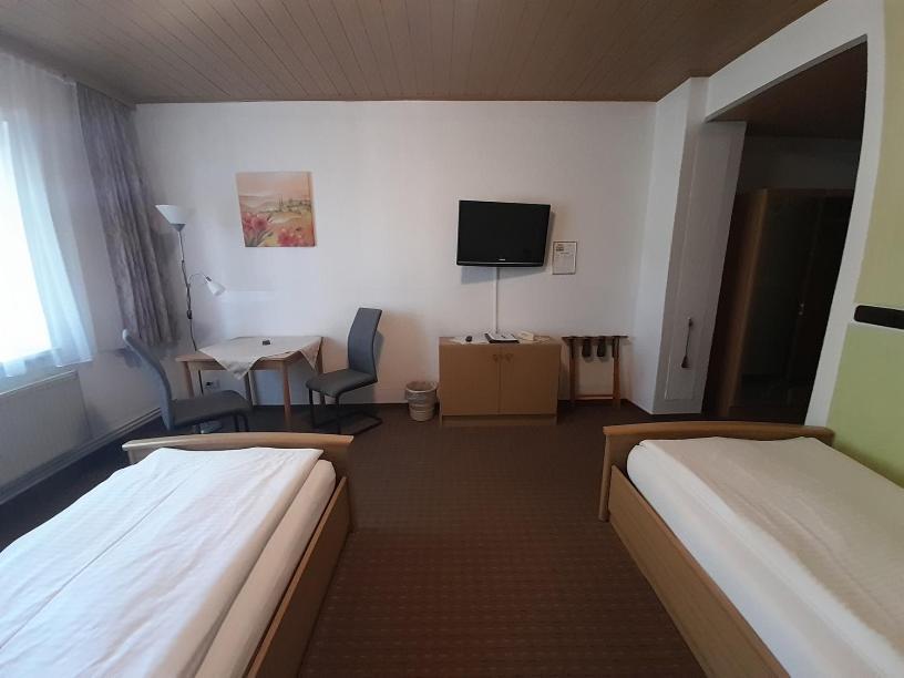 Hotel Am Stadtwall Anklam Buitenkant foto